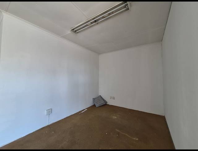 59M² OFFICE TO LET IN MELVILLE